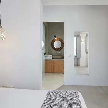 ホテル Elysian Santorini 3*