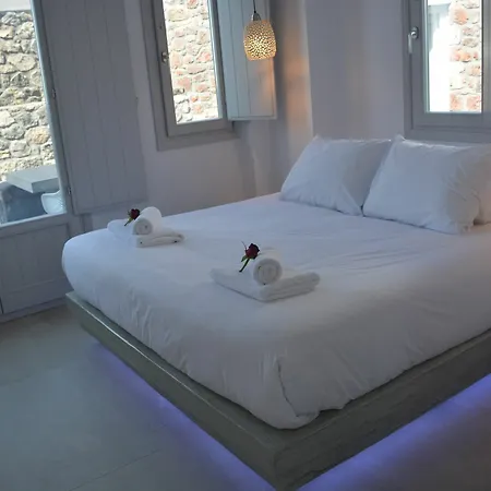 Elysian Santorini ホテル 3*