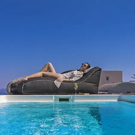 Elysian Santorini ホテル 3*