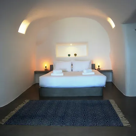 ホテル Elysian Santorini 3*